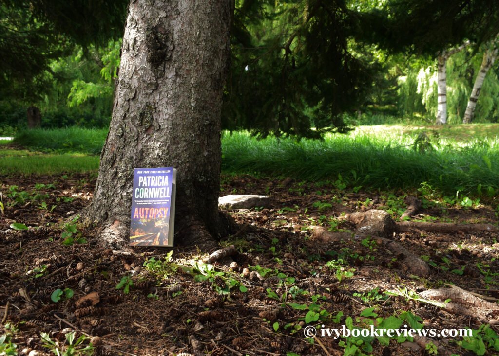 Picture of the book AUTOPSY on nature's floor